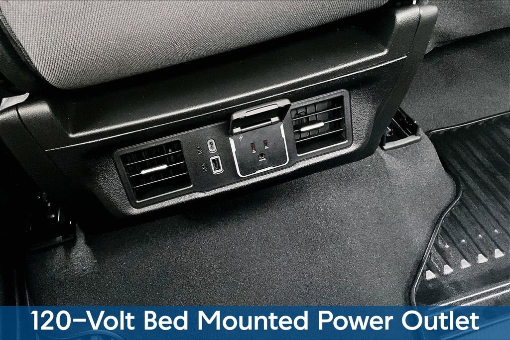Used 2025 Chevrolet Silverado 1500 LT AWD/4WD image 12