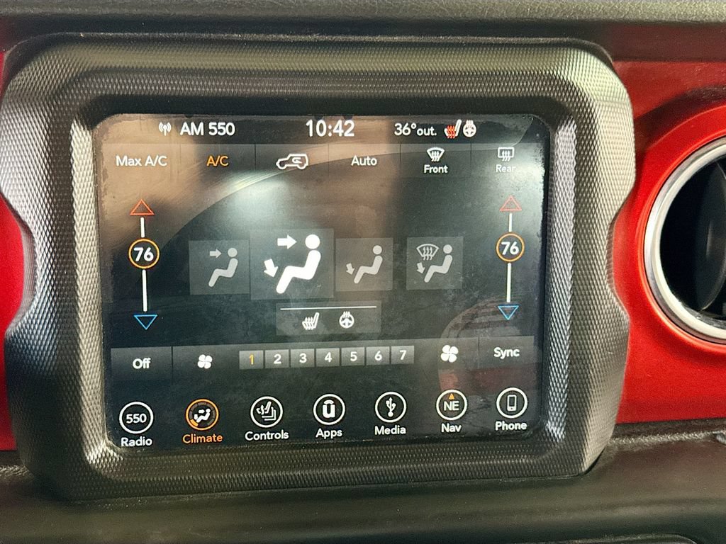 Used 2018 Jeep Wrangler Unlimited Rubicon AWD/4WD image 21