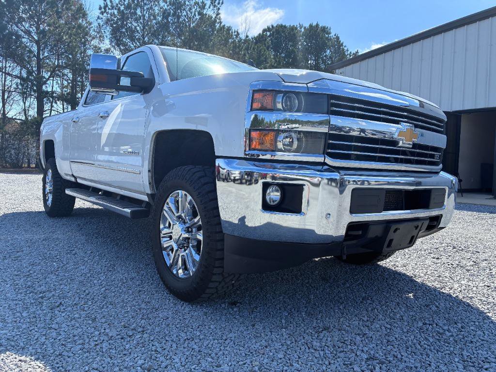 Used 2016 Chevrolet Silverado 2500 LTZ w/ Duramax Plus Package image 3