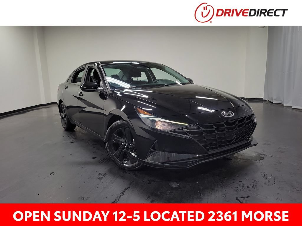 Used 2023 Hyundai Elantra SEL FWD image 1