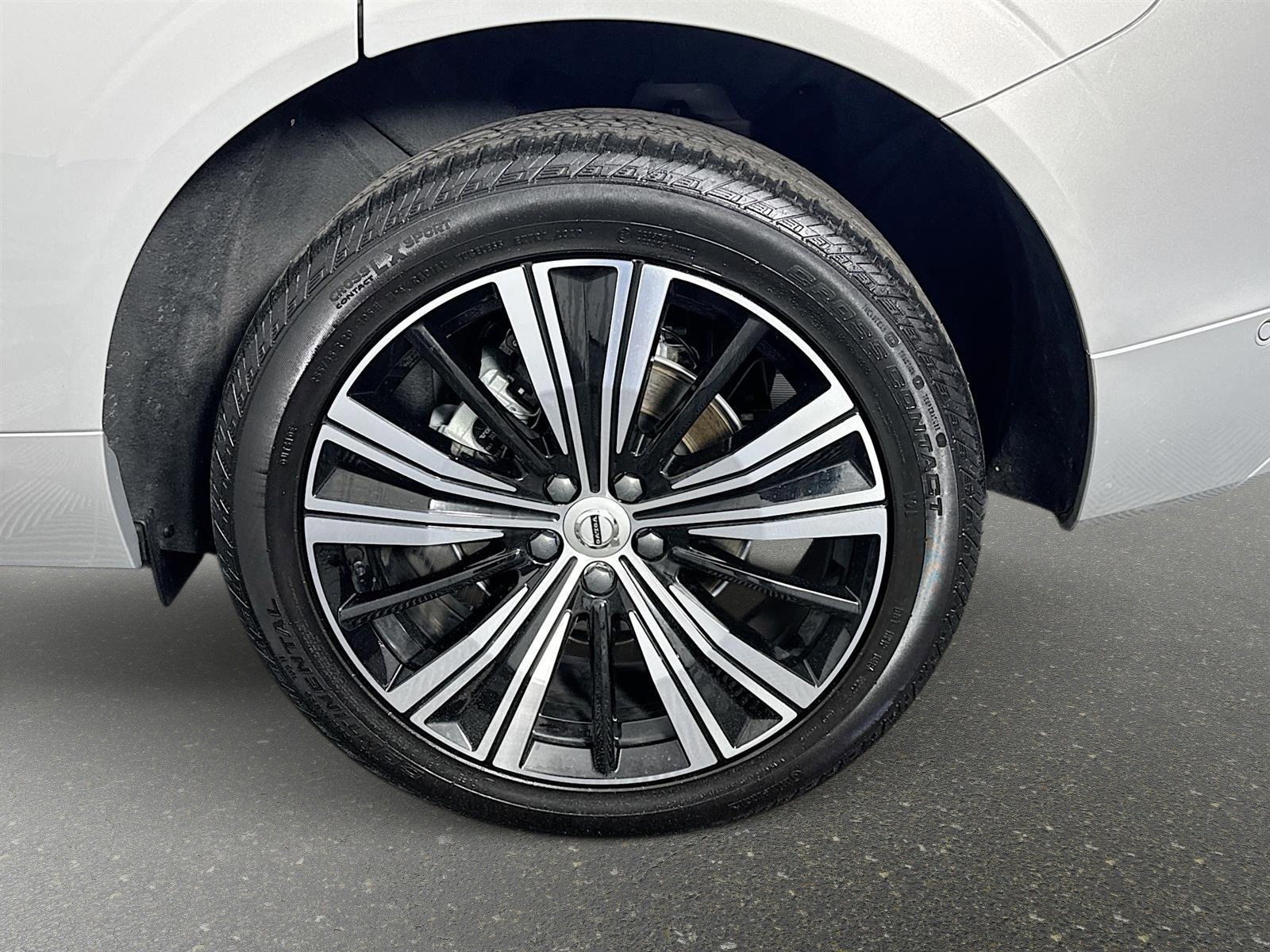 Used 2023 Volvo XC60 B5 Plus w/ Protection Package Premier AWD/4WD image 33