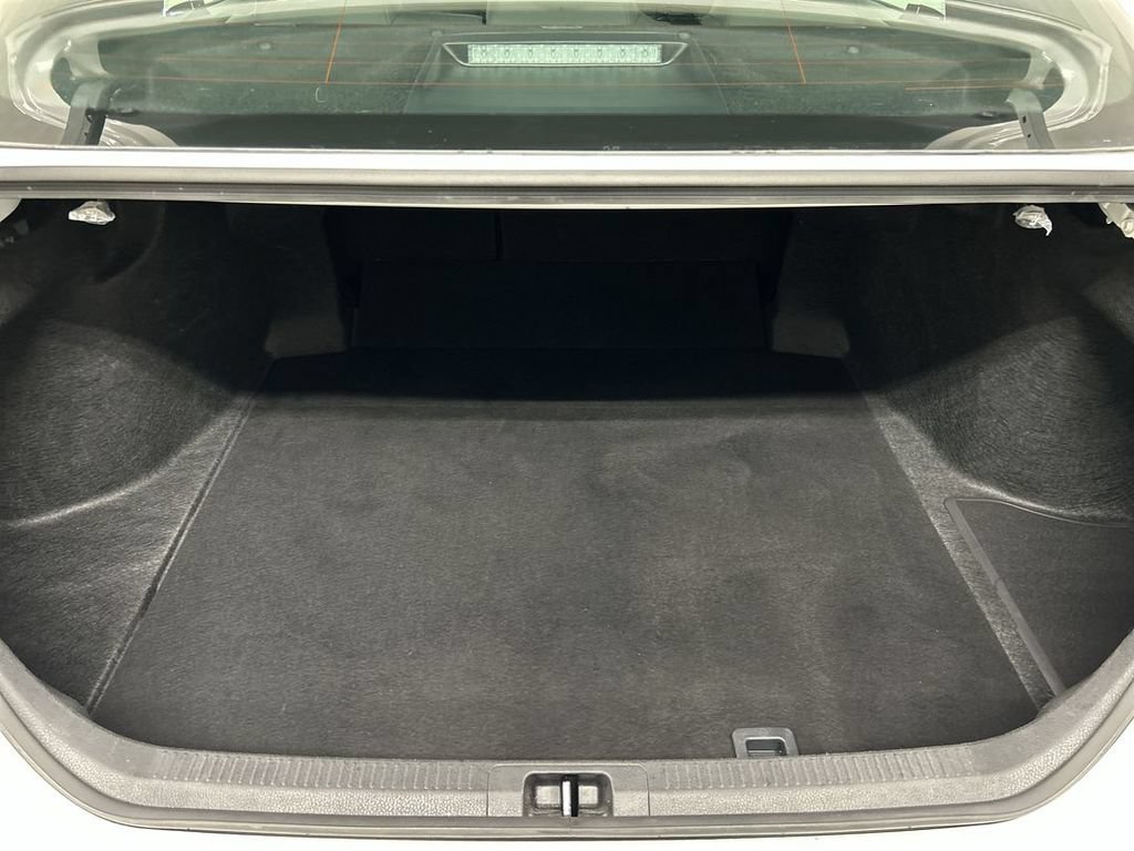 Used 2025 Toyota Camry SE w/ Convenience Package AWD/4WD image 21