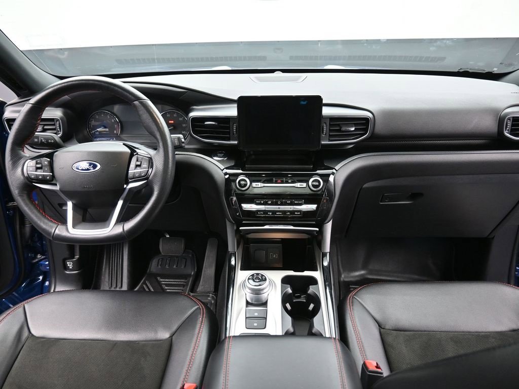 Certified 2023 Ford Explorer ST-Line w/ Class IV Trailer Tow Package image 28