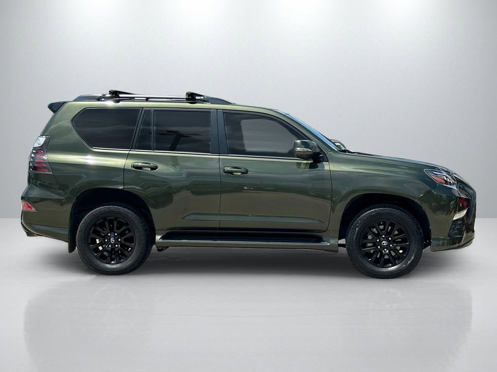 Used 2023 Lexus GX 460 w/ Black Line Special Edition image 4