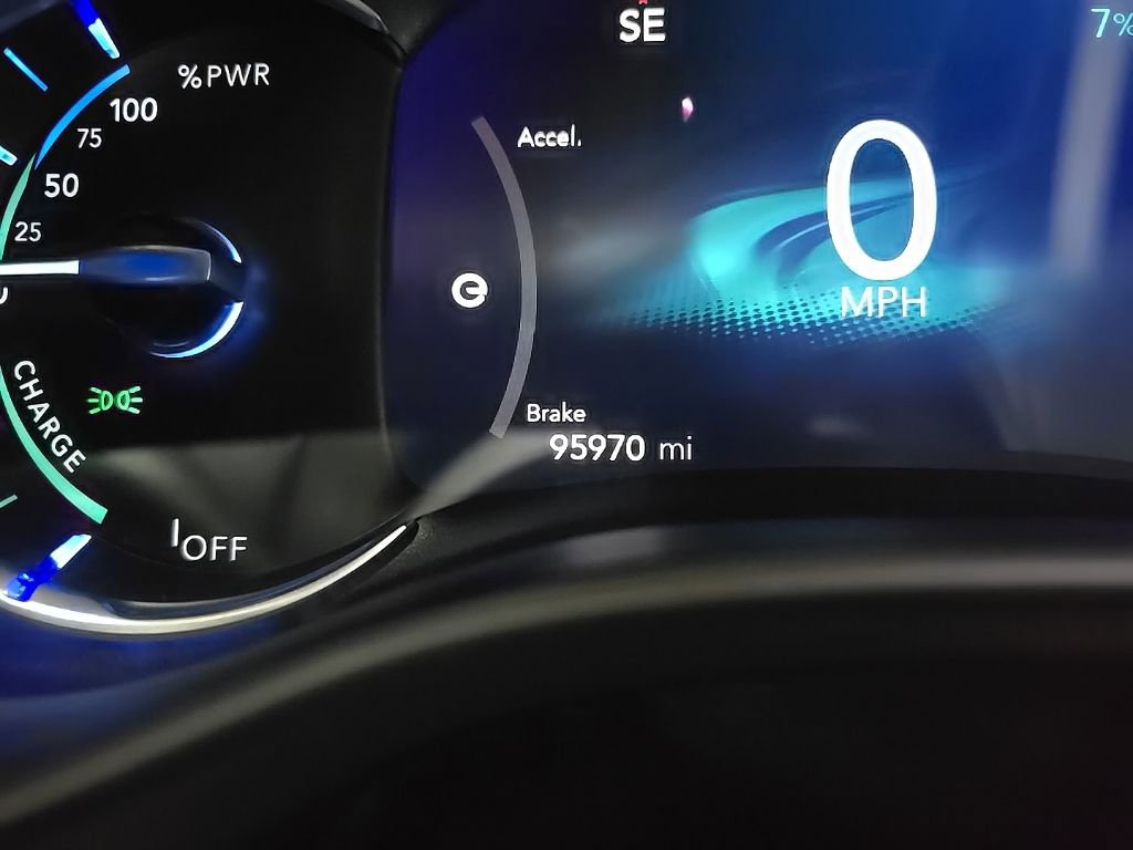 Used 2021 Chrysler Pacifica Touring-L image 22