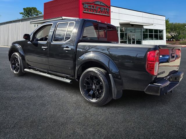 Used 2021 Nissan Frontier SV w/ Midnight Edition Floor Mats image 3