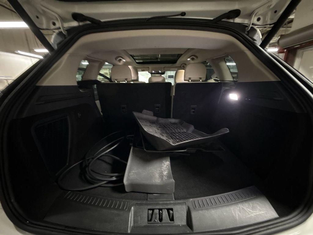 Certified 2025 Lincoln Corsair Grand Touring w/ Equipment Group 301A image 25