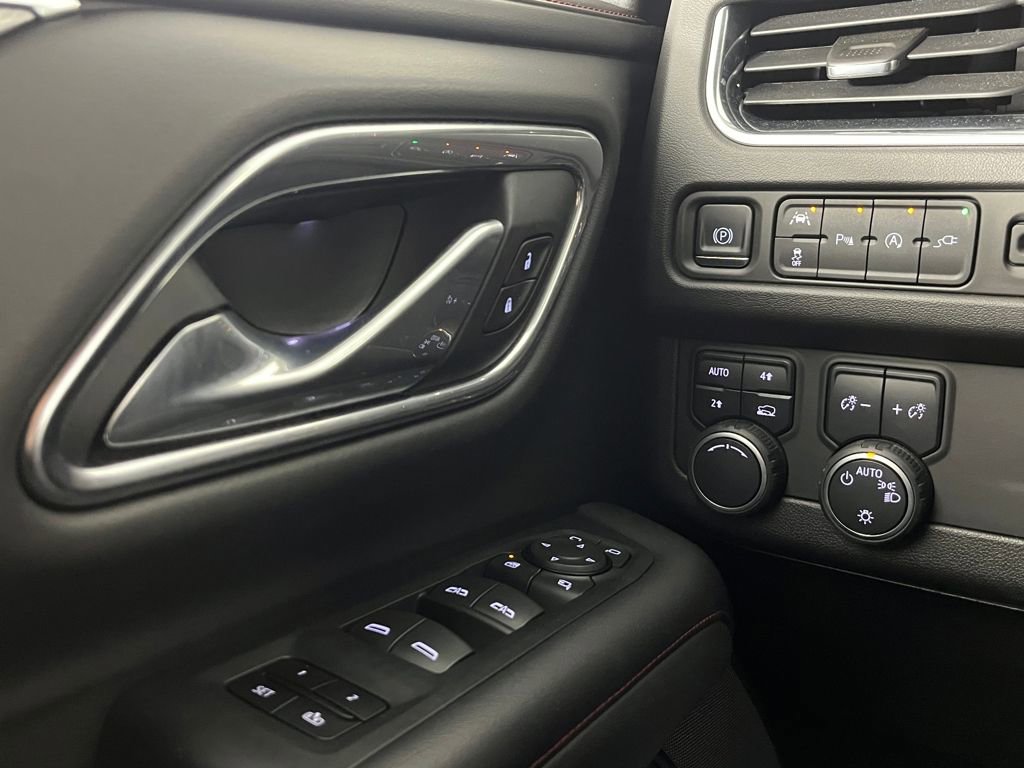 Used 2021 Chevrolet Tahoe RST w/ Luxury Package image 26