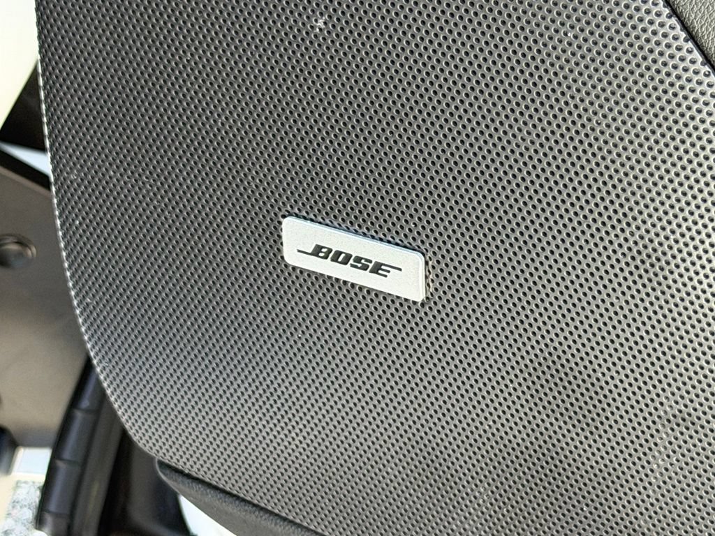 Certified 2024 Cadillac XT6 Sport w/ LPO, Floor Liner Package AWD/4WD image 25