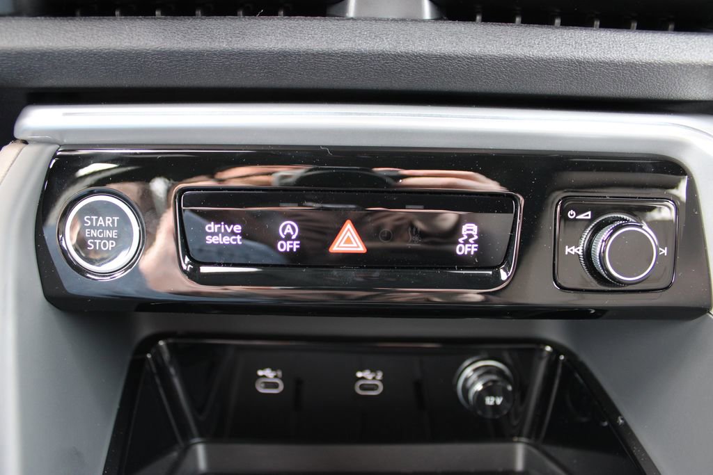 New 2025 Audi Q5 Premium Plus image 19