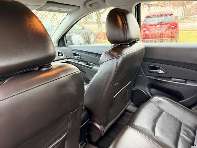Used 2015 Chevrolet Cruze LT image 27