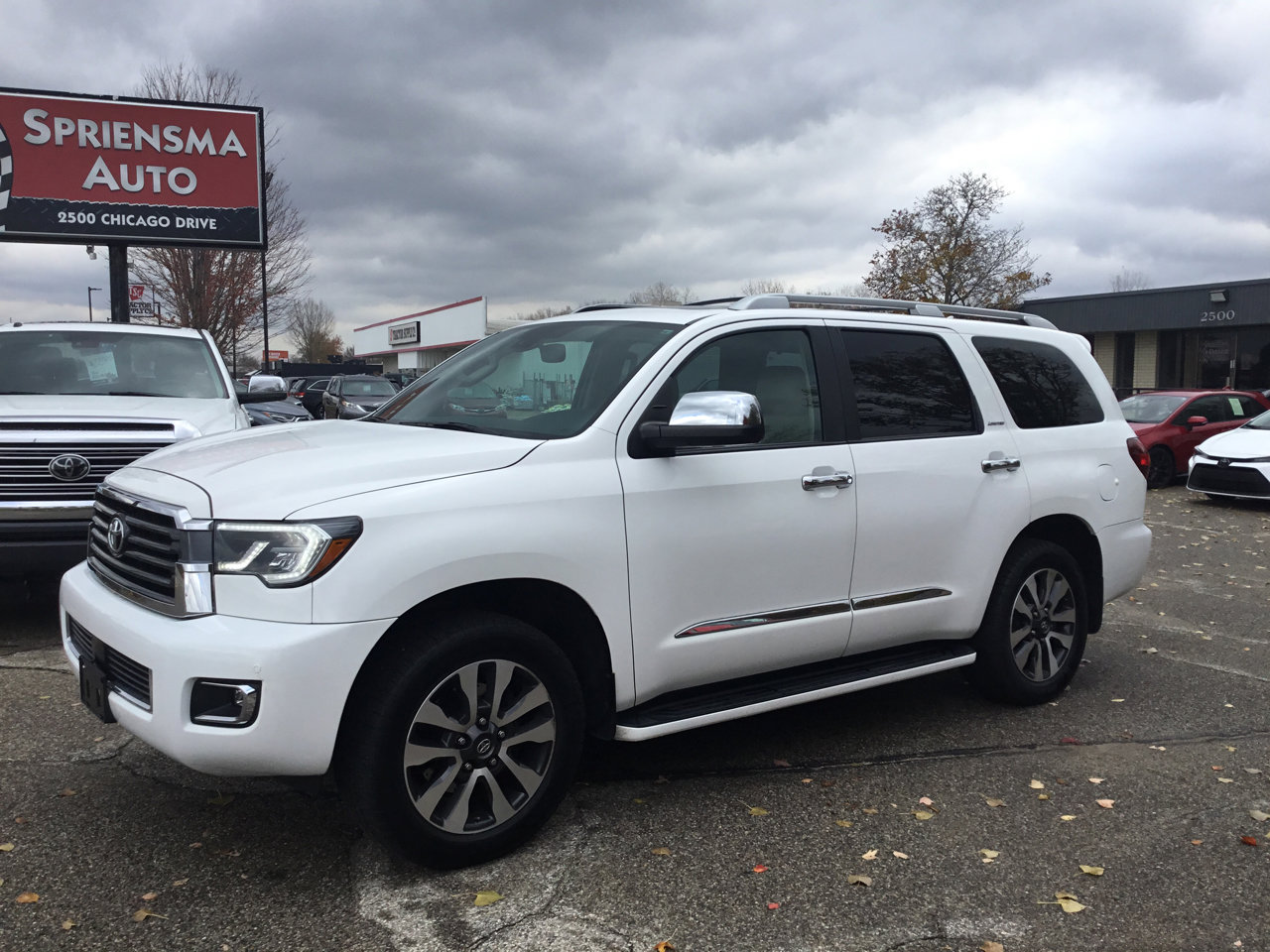 Used 2019 Toyota Sequoia Limited w/ Safety & Convenience Package image 13