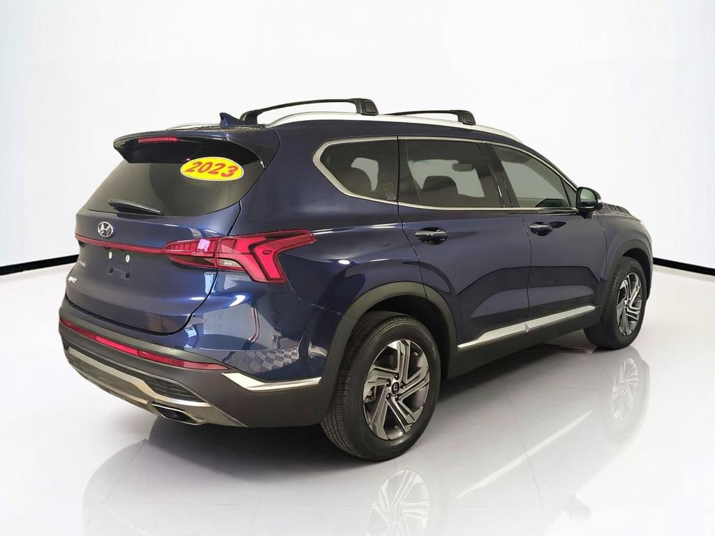 Used 2023 Hyundai Santa Fe SEL w/ Premium Package FWD image 5