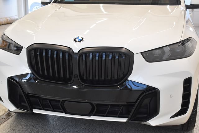 Used 2026 BMW X5 xDrive40i w/ Executive Package AWD/4WD image 14