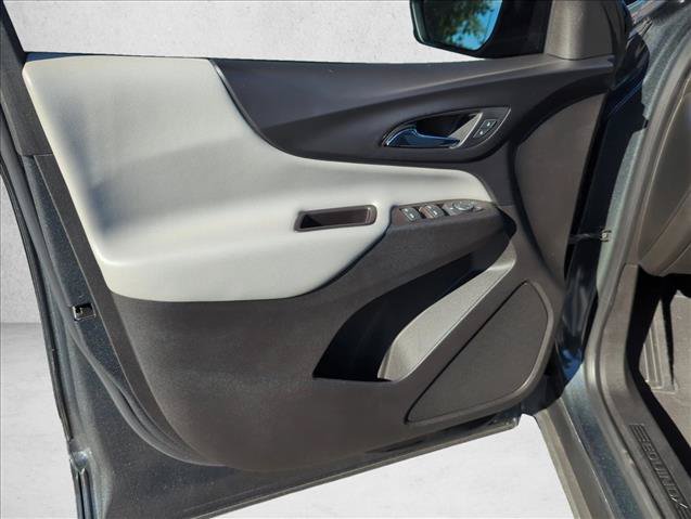 Used 2021 Chevrolet Equinox LS w/ LS Convenience Package FWD image 11