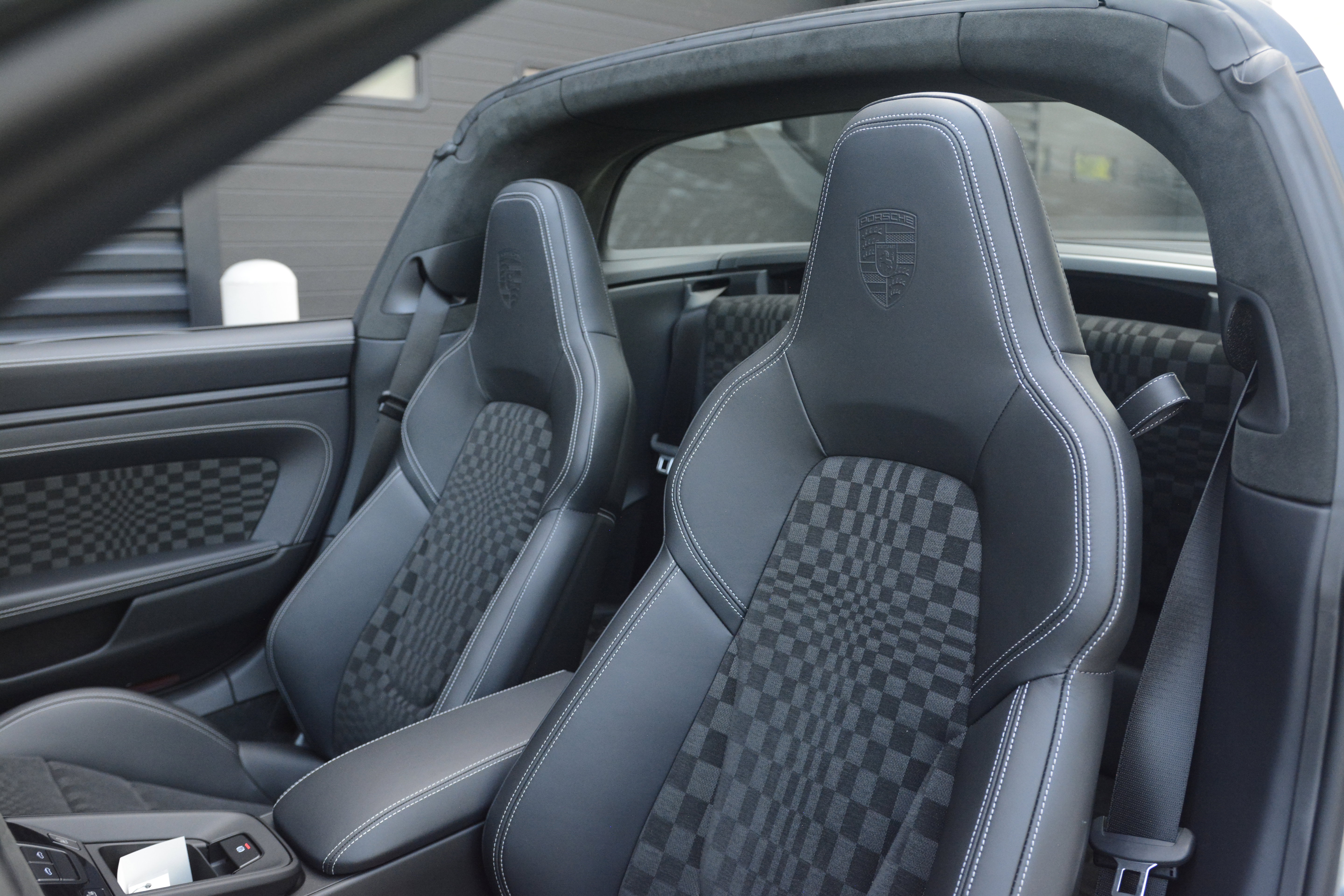 Certified 2026 Porsche 911 Targa 4 GTS AWD/4WD image 5