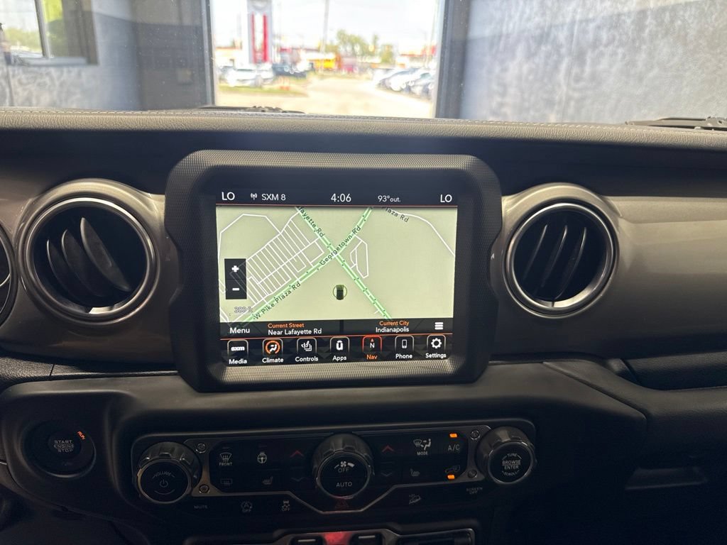 Used 2020 Jeep Wrangler Unlimited Sahara w/ Uconnect 4C Nav & Sound Group AWD/4WD image 14