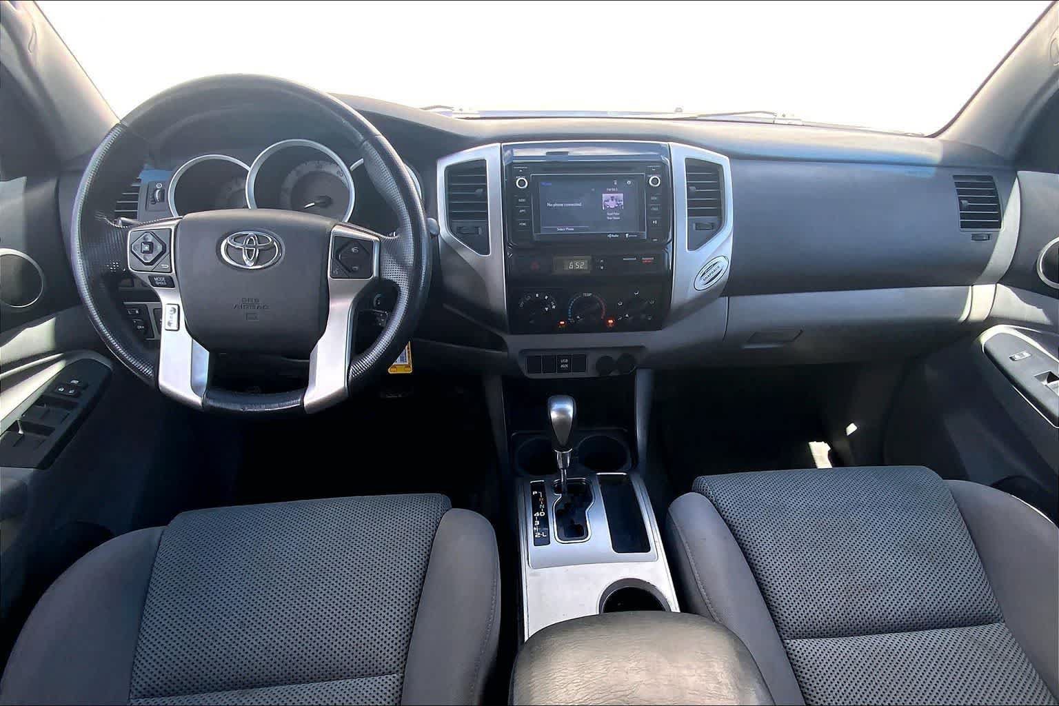 Used 2014 Toyota Tacoma PreRunner RWD image 10
