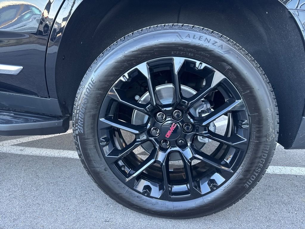 New 2026 GMC Yukon Elevation w/ LPO, Floor Liner Package image 36