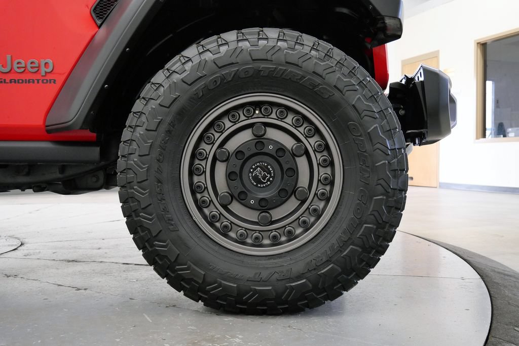Used 2021 Jeep Gladiator Mojave w/ Uconnect 4C Nav & Sound Group AWD/4WD image 35
