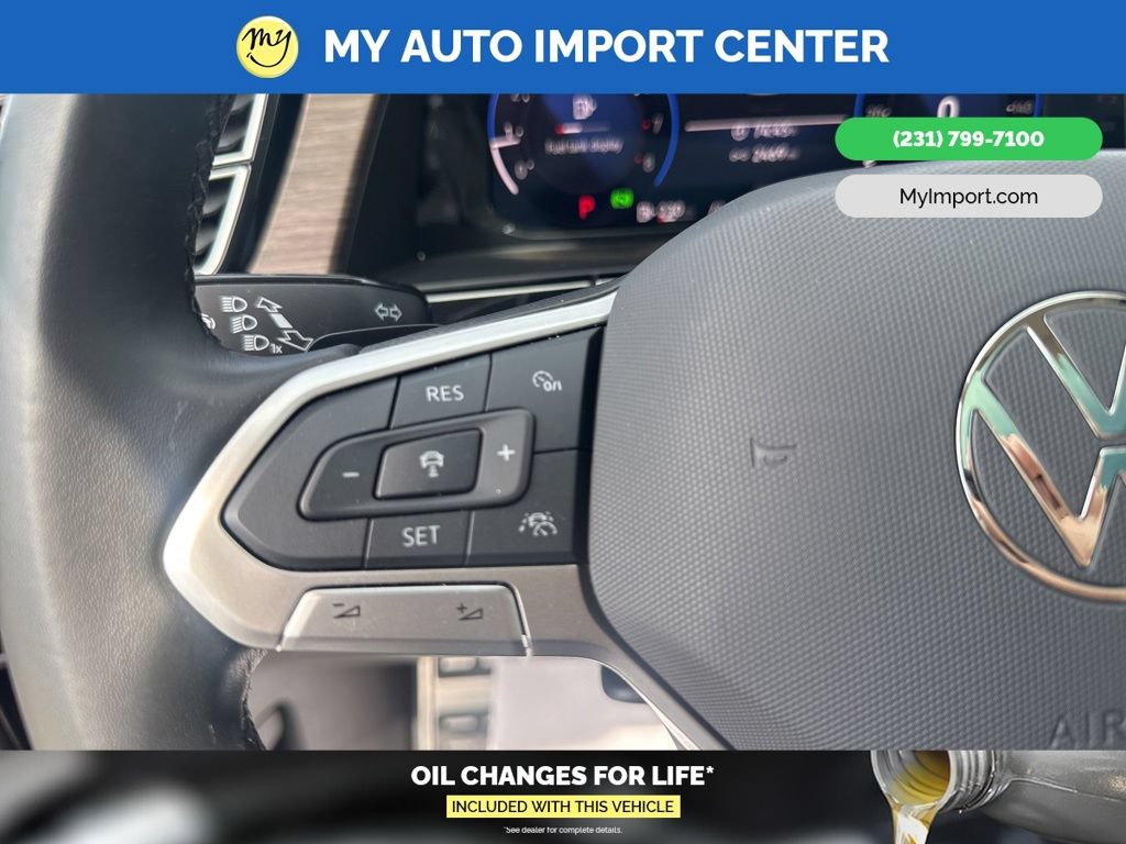 Used 2025 Volkswagen Atlas SEL Premium R-Line AWD/4WD image 17