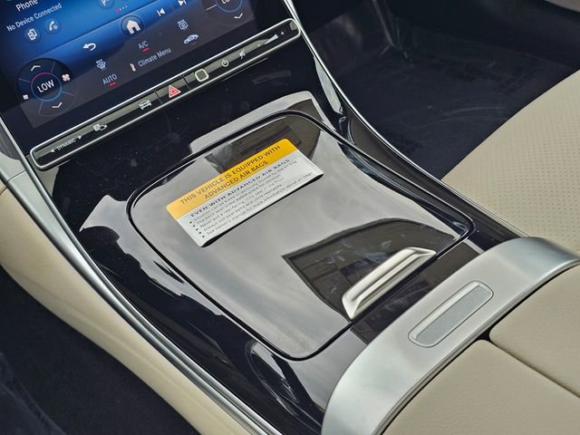 New 2025 Mercedes-Benz C 300 4MATIC Sedan image 33