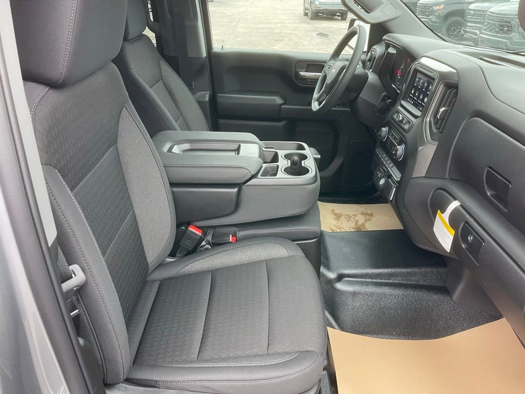 New 2026 Chevrolet Silverado 1500 W/T w/ WT Value Package AWD/4WD image 20