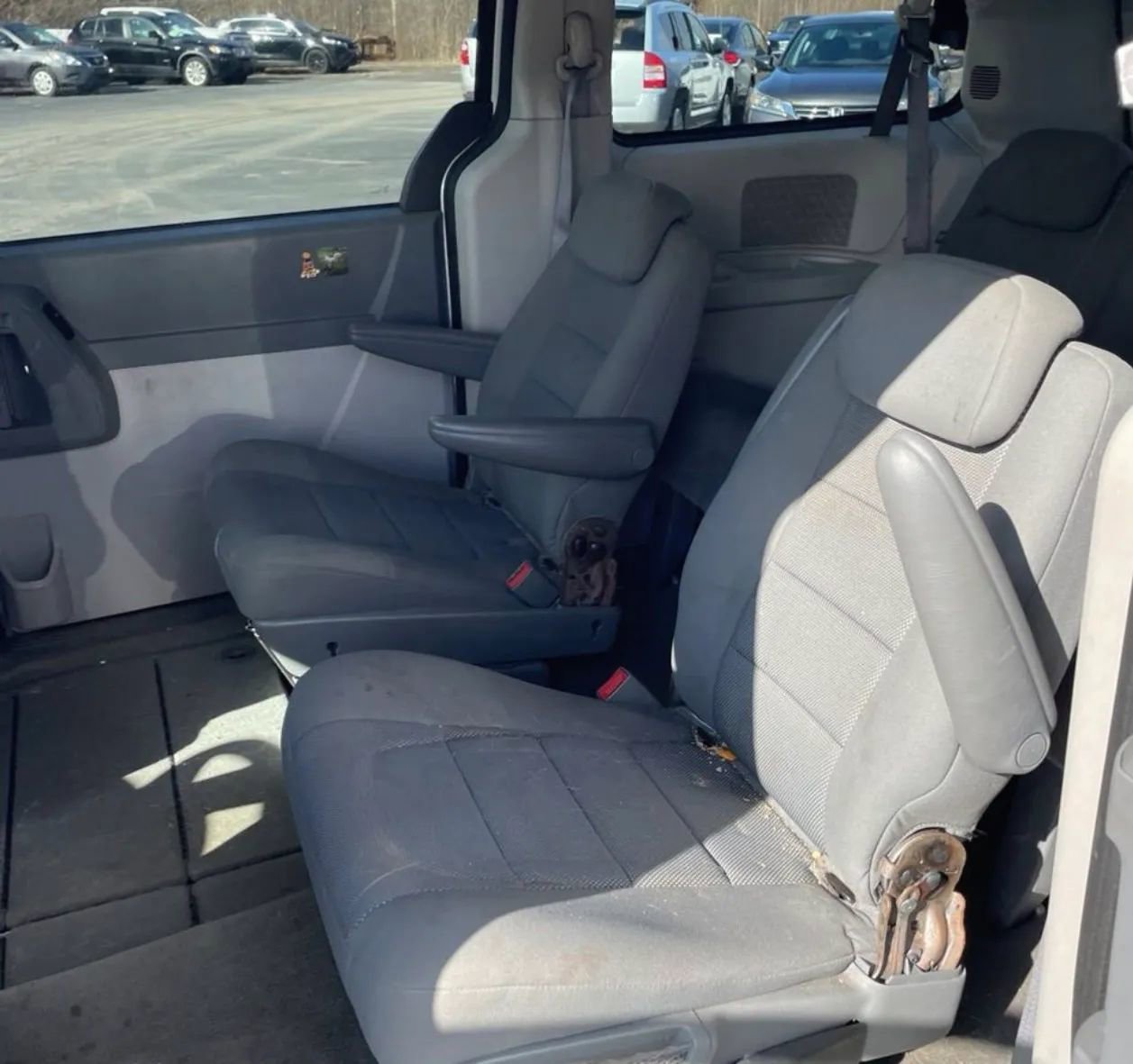 Used 2009 Dodge Grand Caravan SE w/ Climate Group image 5