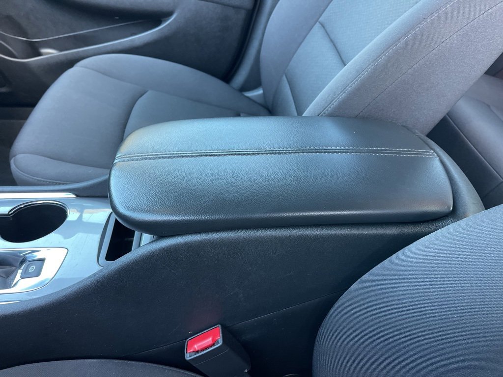 Used 2024 Chevrolet Malibu LT image 18