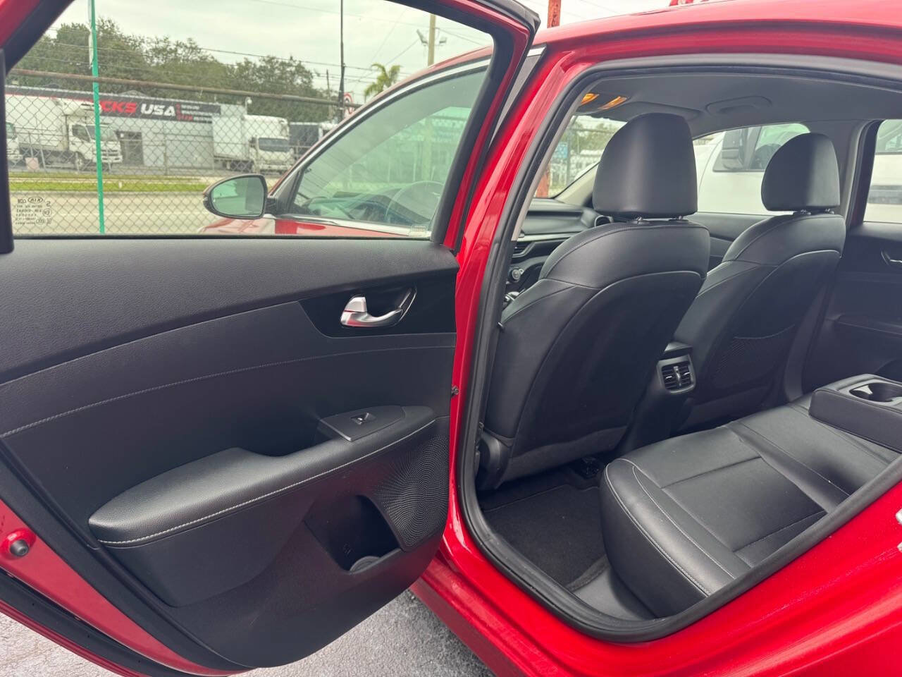 Used 2019 Kia Forte EX FWD image 14