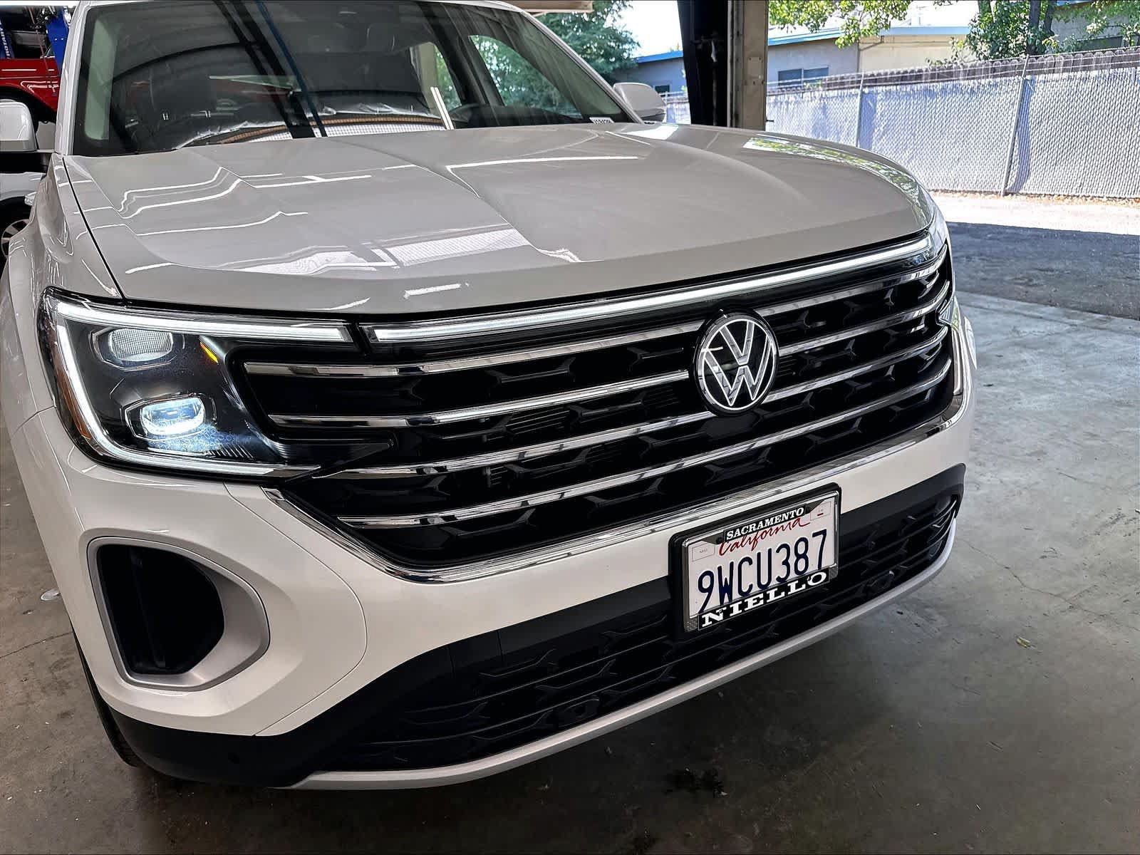 Certified 2026 Volkswagen Atlas SE w/ Black Wheel Package AWD/4WD image 35