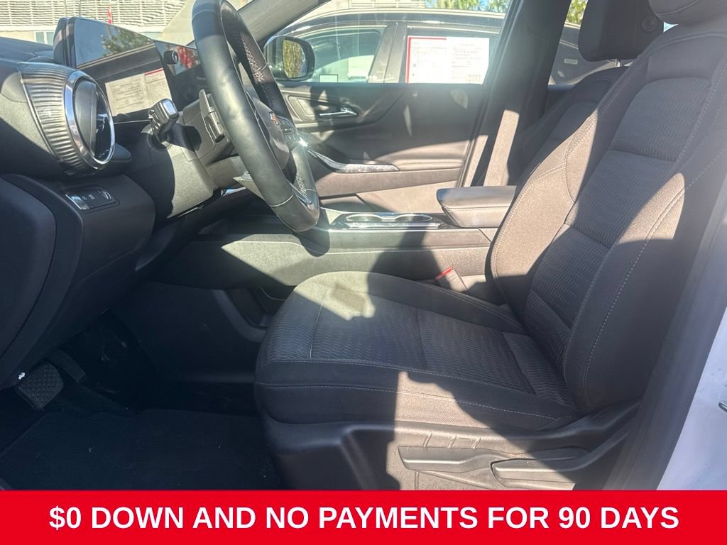 Used 2025 Chevrolet Equinox LT FWD image 5