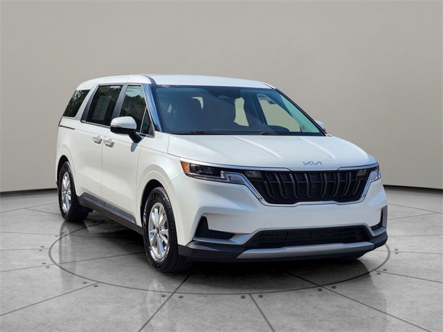 Used 2023 Kia Carnival LX image 14