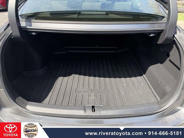 Used 2023 Toyota Crown XLE image 19