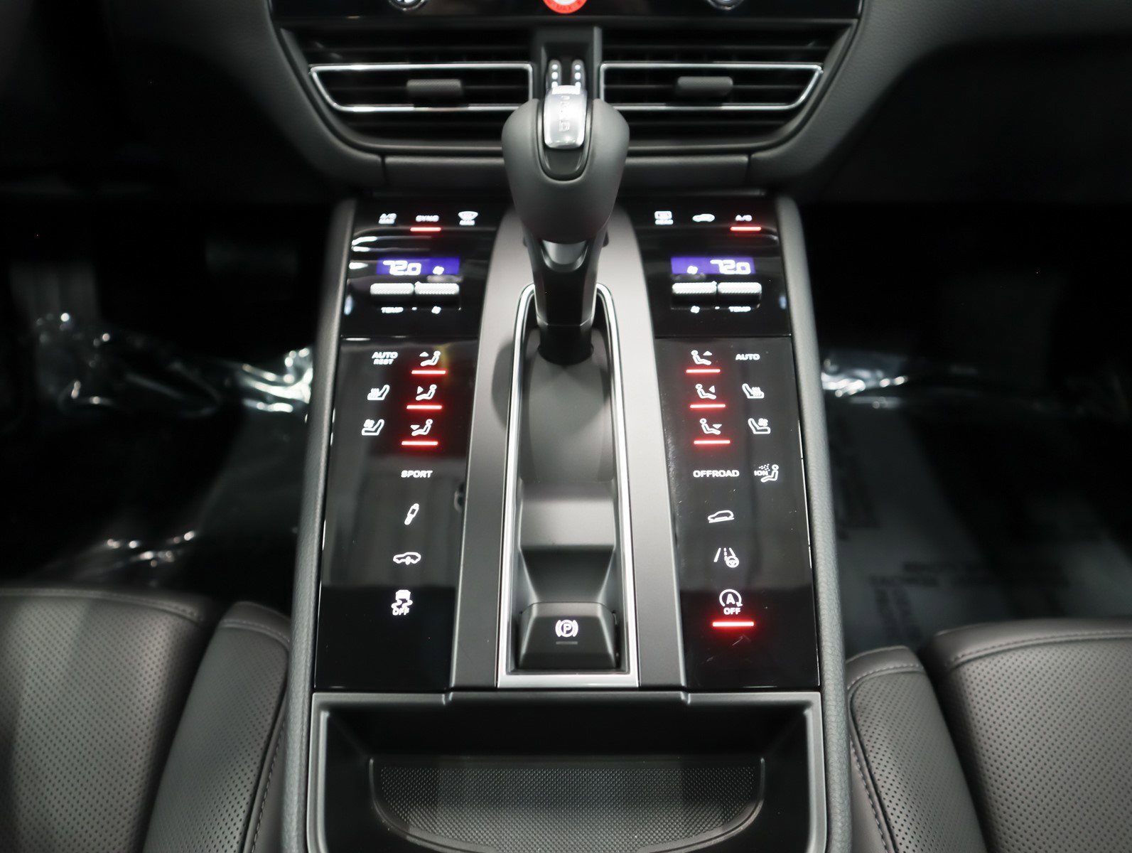 New 2026 Porsche Macan S image 25