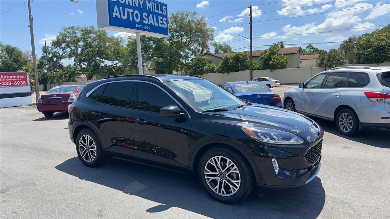 Used 2020 Ford Escape SEL FWD image 22