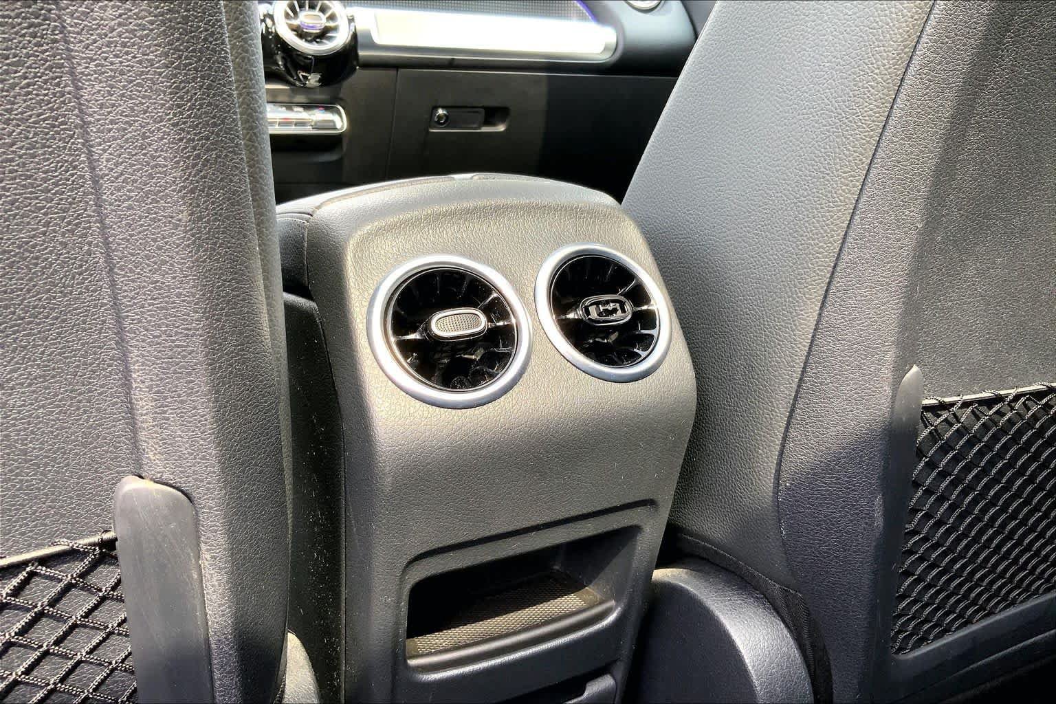 Certified 2021 Mercedes-Benz GLB 250 4MATIC image 35