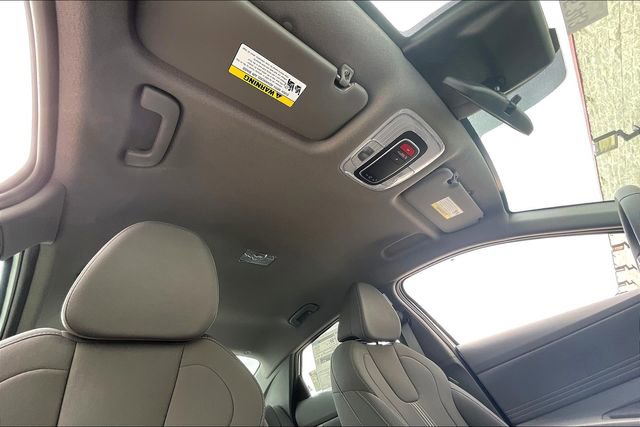 New 2025 Hyundai Elantra SEL image 28