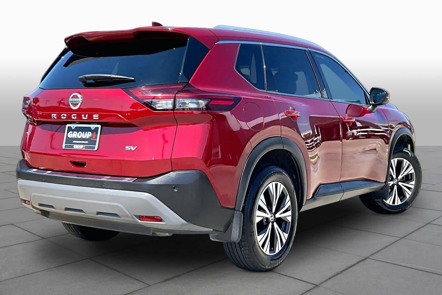 Certified 2021 Nissan Rogue SV w/ Premium Package FWD image 12