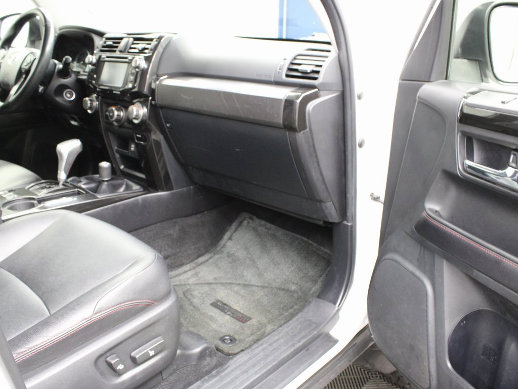 Used 2016 Toyota 4Runner TRD Pro image 25