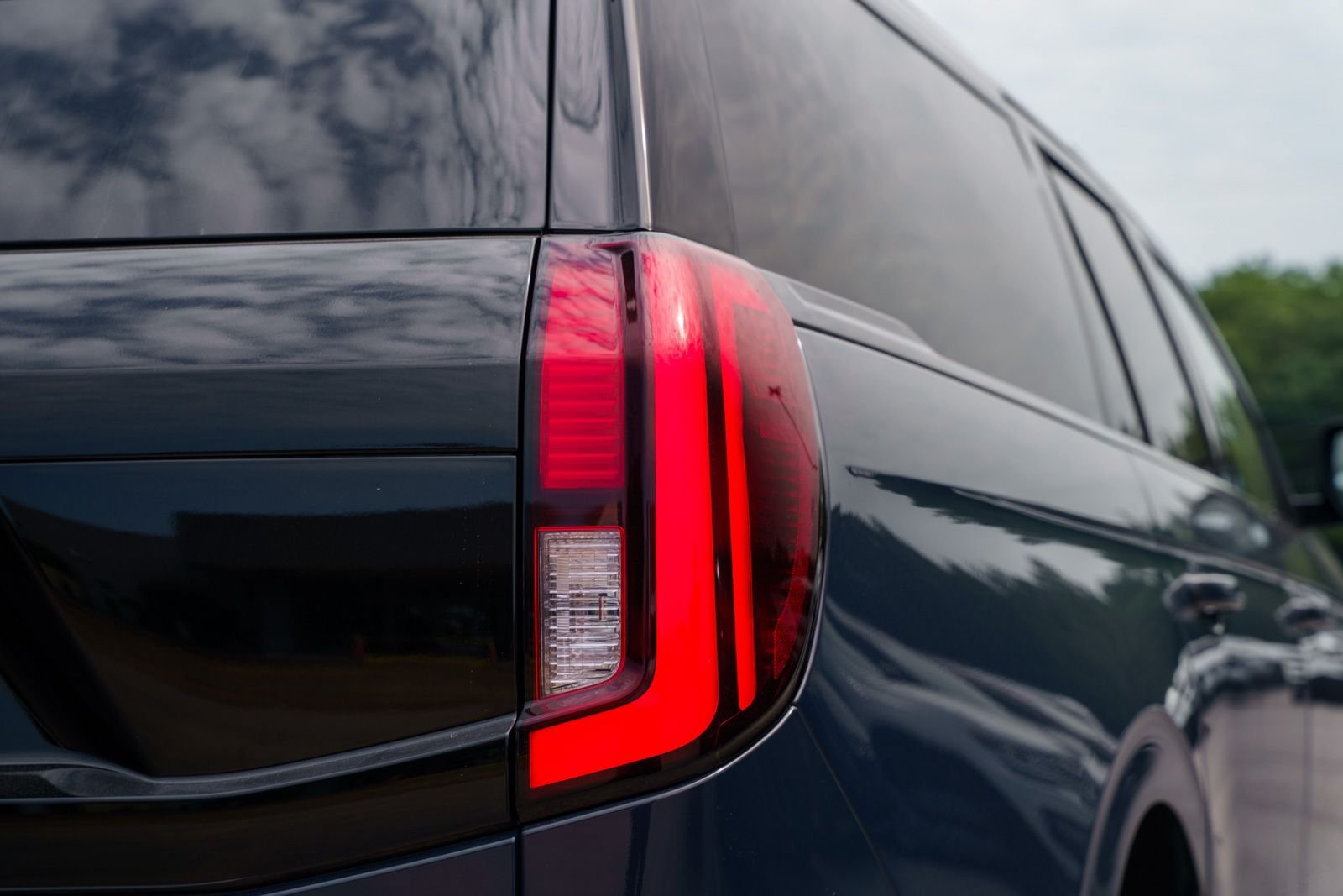 New 2027 Ford Expedition Max Platinum AWD/4WD image 16