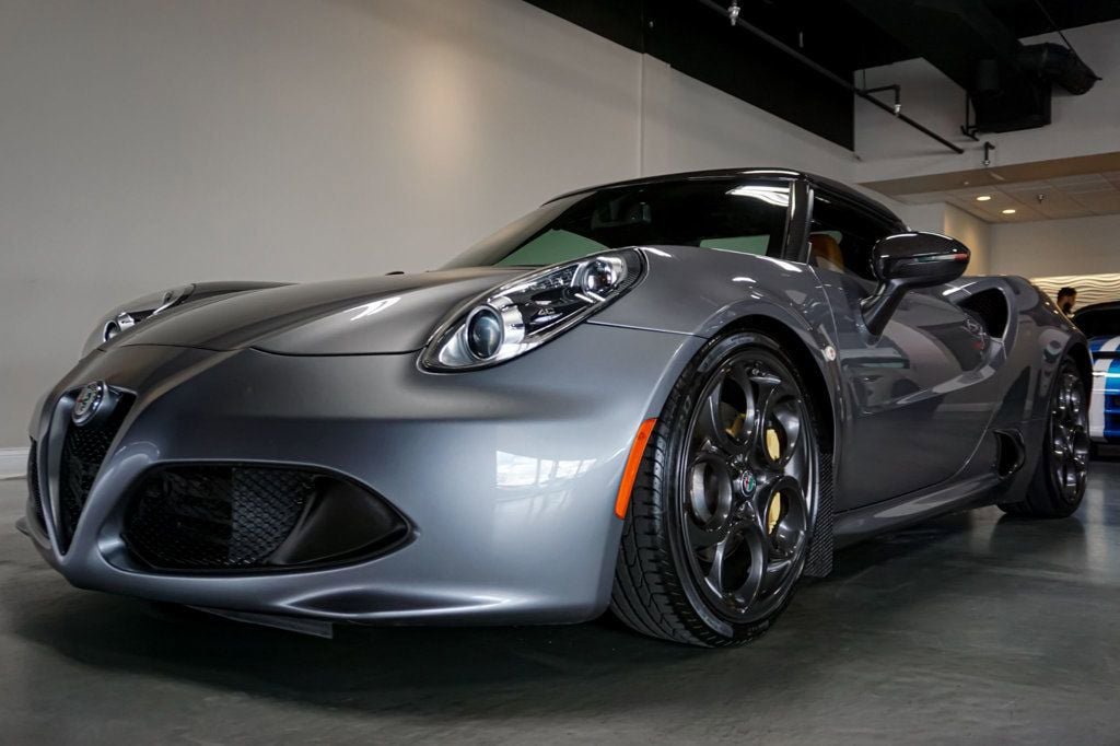 Used 2020 Alfa Romeo 4C Spider w/ Bright Package RWD image 59