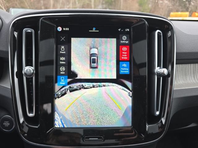 New 2026 Volvo XC40 B5 Plus AWD/4WD image 33