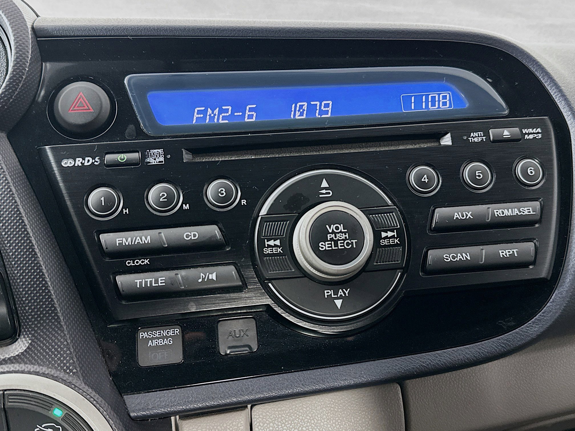 Used 2010 Honda Insight LX image 19