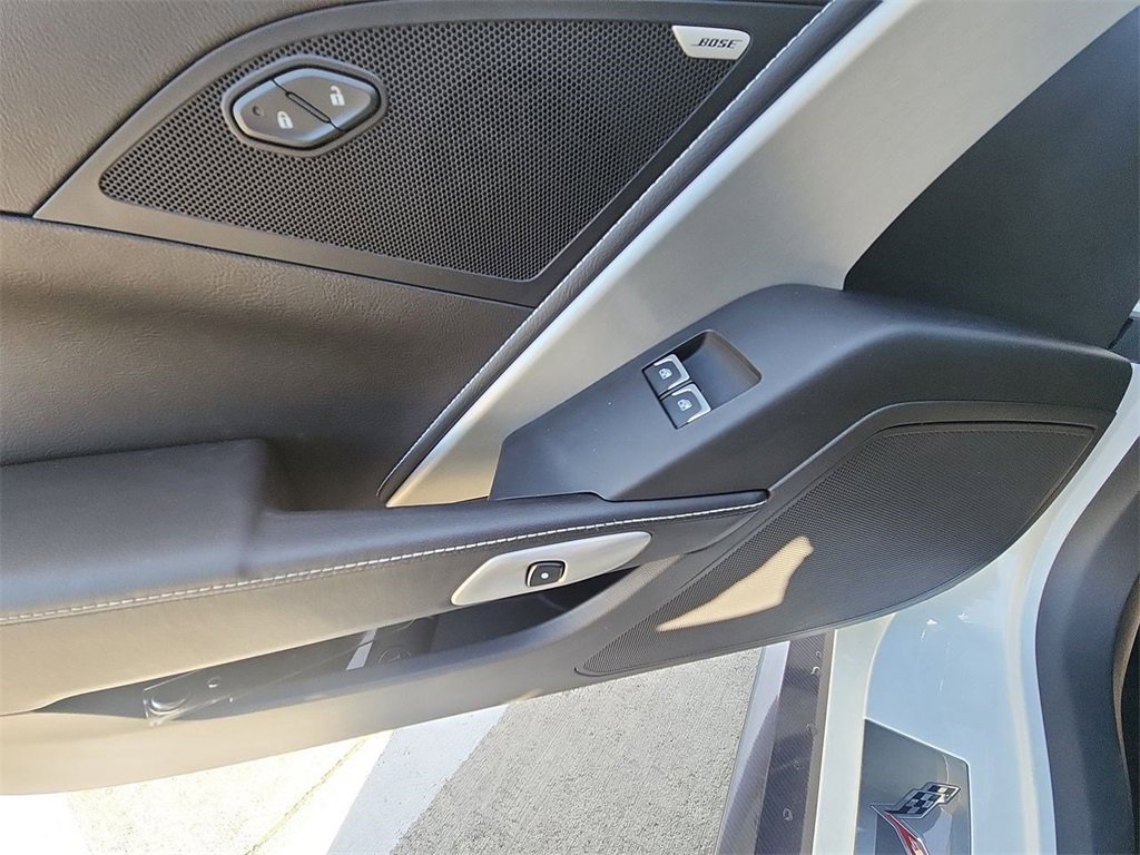 Used 2017 Chevrolet Corvette Z06 w/ Battery Protection Package image 22