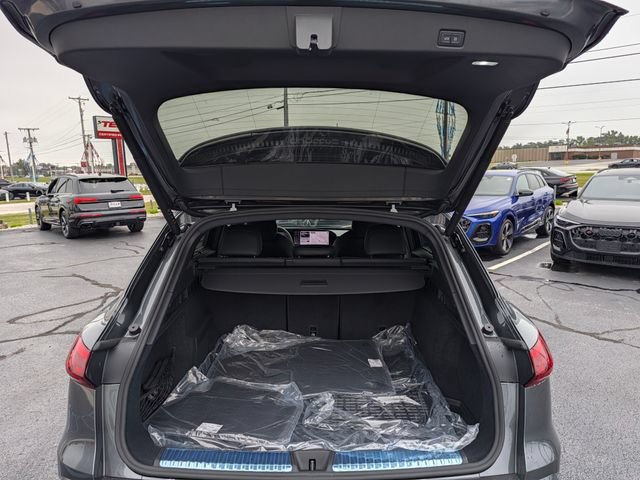 New 2026 Audi SQ5 Premium Plus AWD/4WD image 17