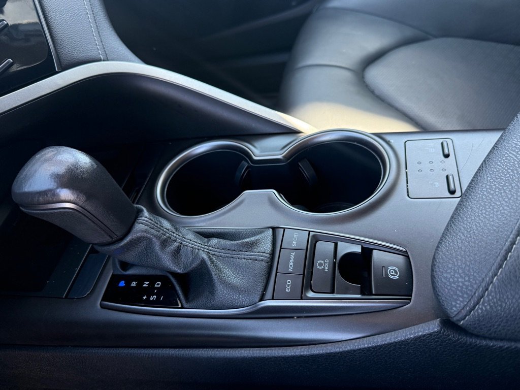 Used 2023 Toyota Camry XSE image 19