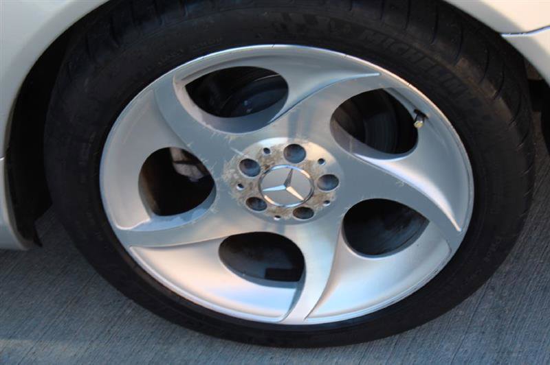 Used 2005 Mercedes-Benz SL 500 image 24