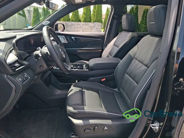 Certified 2026 Buick Enclave Avenir w/ Super Cruise Package AWD/4WD image 15