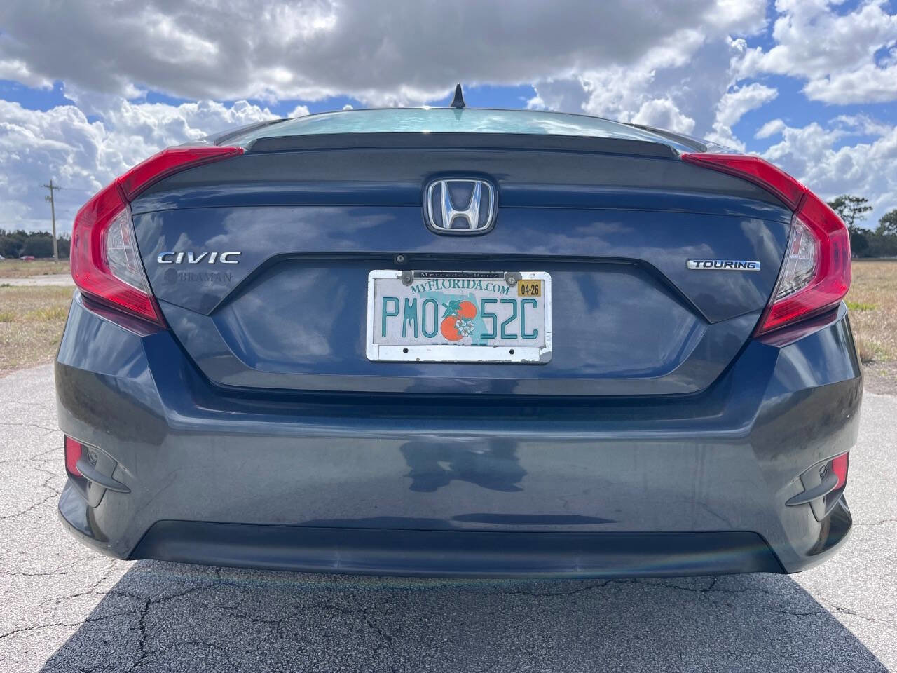 Used 2016 Honda Civic Touring image 8